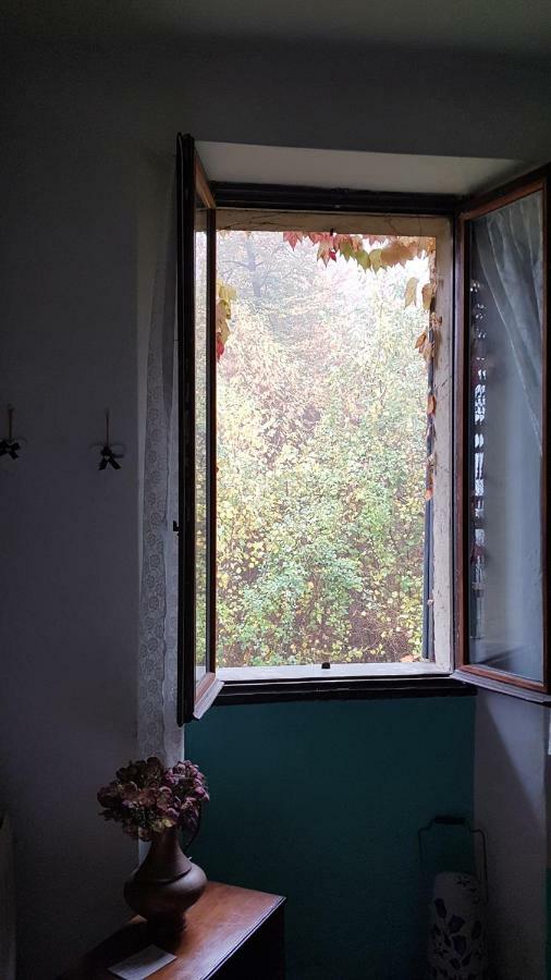 B&B Il Gatto Nero Castelveccana Zewnętrze zdjęcie