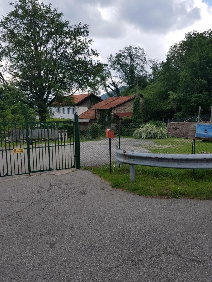 B&B Il Gatto Nero Castelveccana Zewnętrze zdjęcie